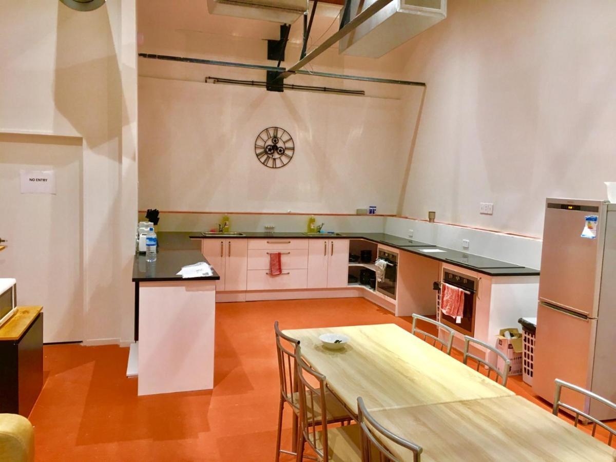 Auberge de jeunesse Metro Adventurer Backpackers à Auckland Extérieur photo